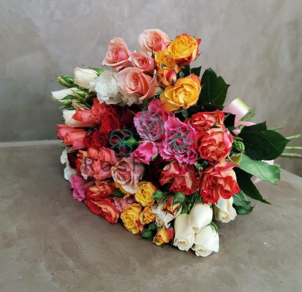 Букет цветов из: Розы в Верхнем Тагиле