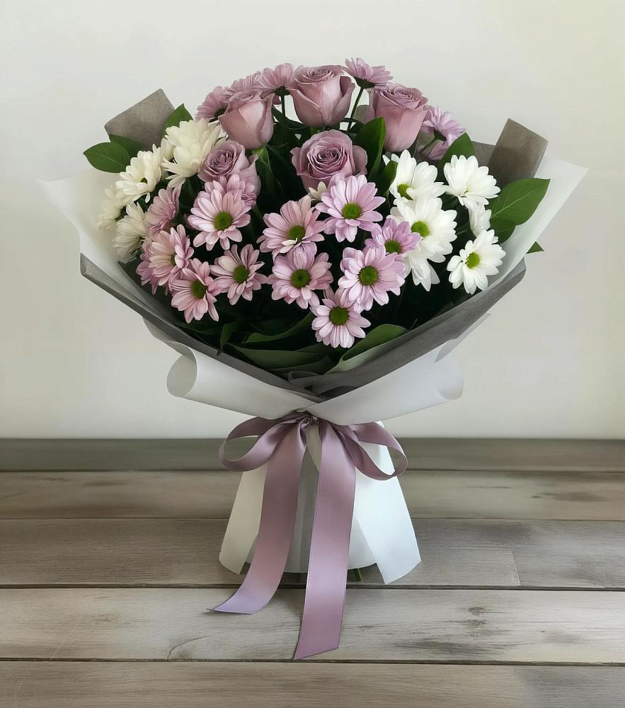 Букет цветов из: Хризантемы и Розы в Верхнем Тагиле