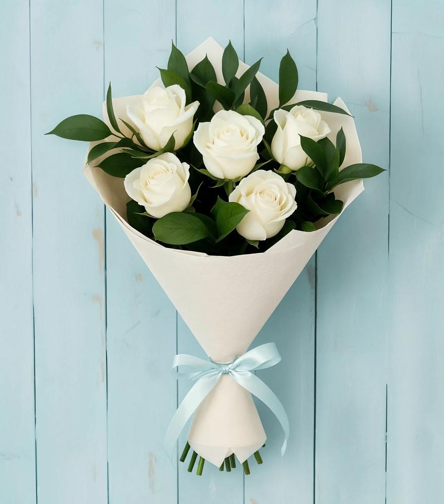 Букет цветов из: Розы в Верхнем Тагиле