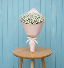 Букет цветов из:  Гипсофила в Верхнем Тагиле