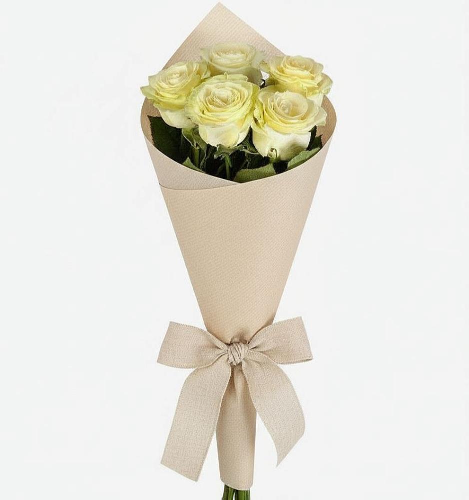 Букет цветов из: Розы в Верхнем Тагиле