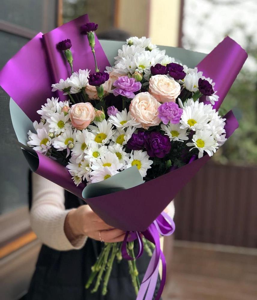 Букет цветов из: Хризантемы, Гвоздики и Розы в Верхнем Тагиле
