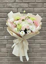 Букет цветов из:  Гвоздики, Розы, Лизиантусы и Хризантемы #REPLACE_PRED# Верхнем Тагиле
