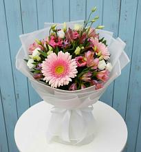 Букет цветов из:  Герберы, Альстромерии и Лизиантусы #REPLACE_PRED# Верхнем Тагиле