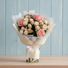 Букет цветов из:  Розы в Верхнем Тагиле